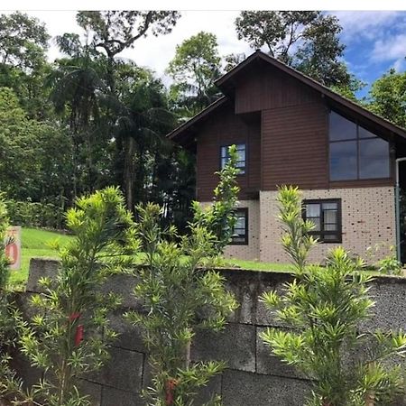 Casa De Campo Rosa Dos Ventos Rodeio المظهر الخارجي الصورة